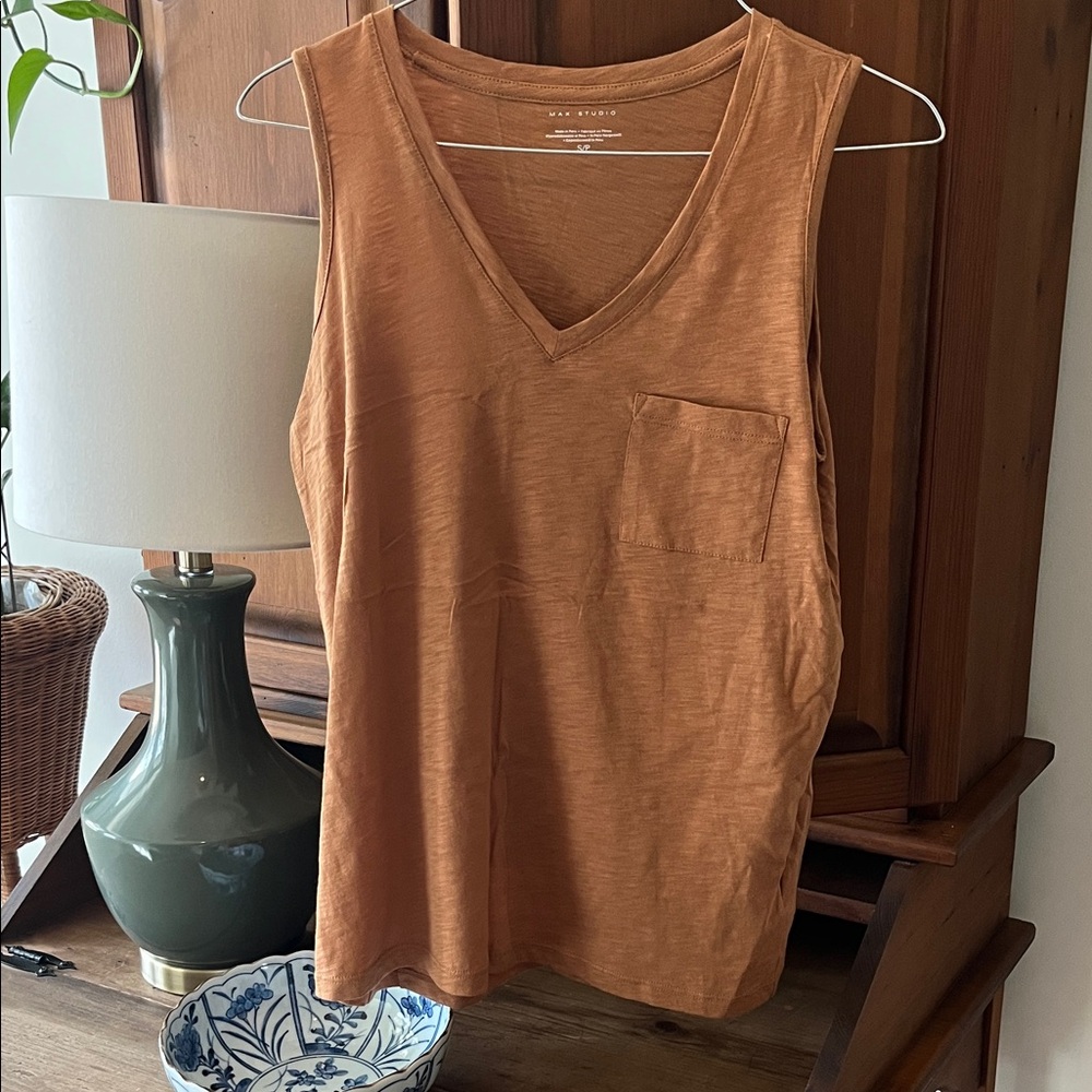 Max Studio Rust Sleeveless V-Neck Tank Top
